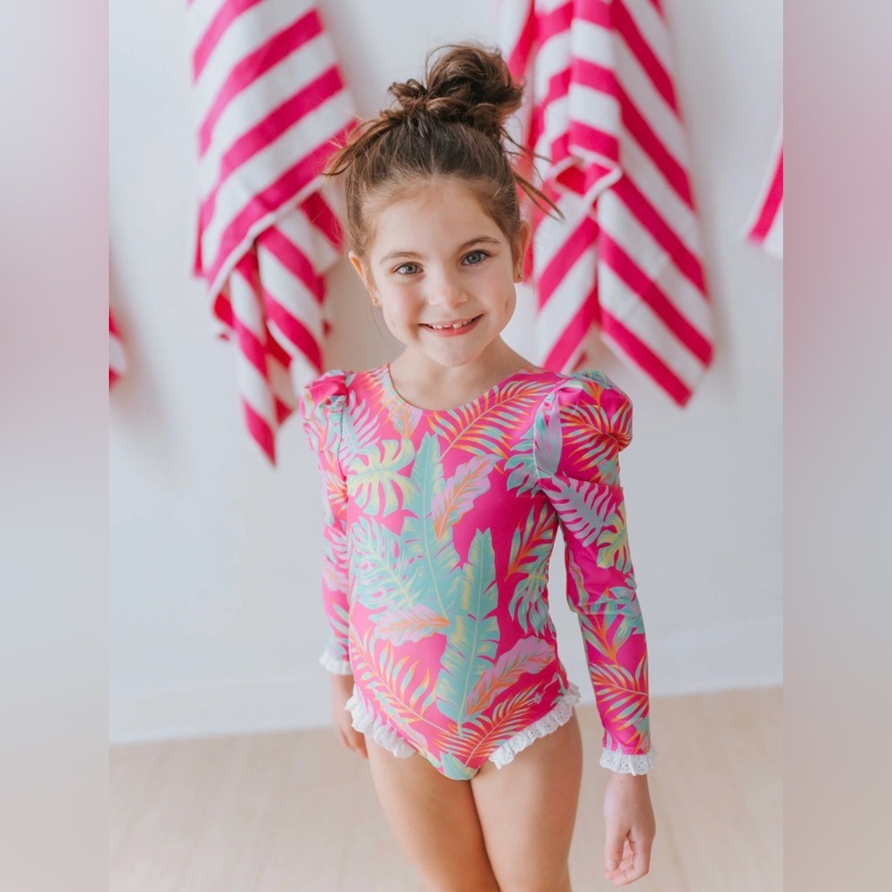 Love & Grow Pink Palm Paradise Rash guard Swimsuit-Size 5, New with Tags